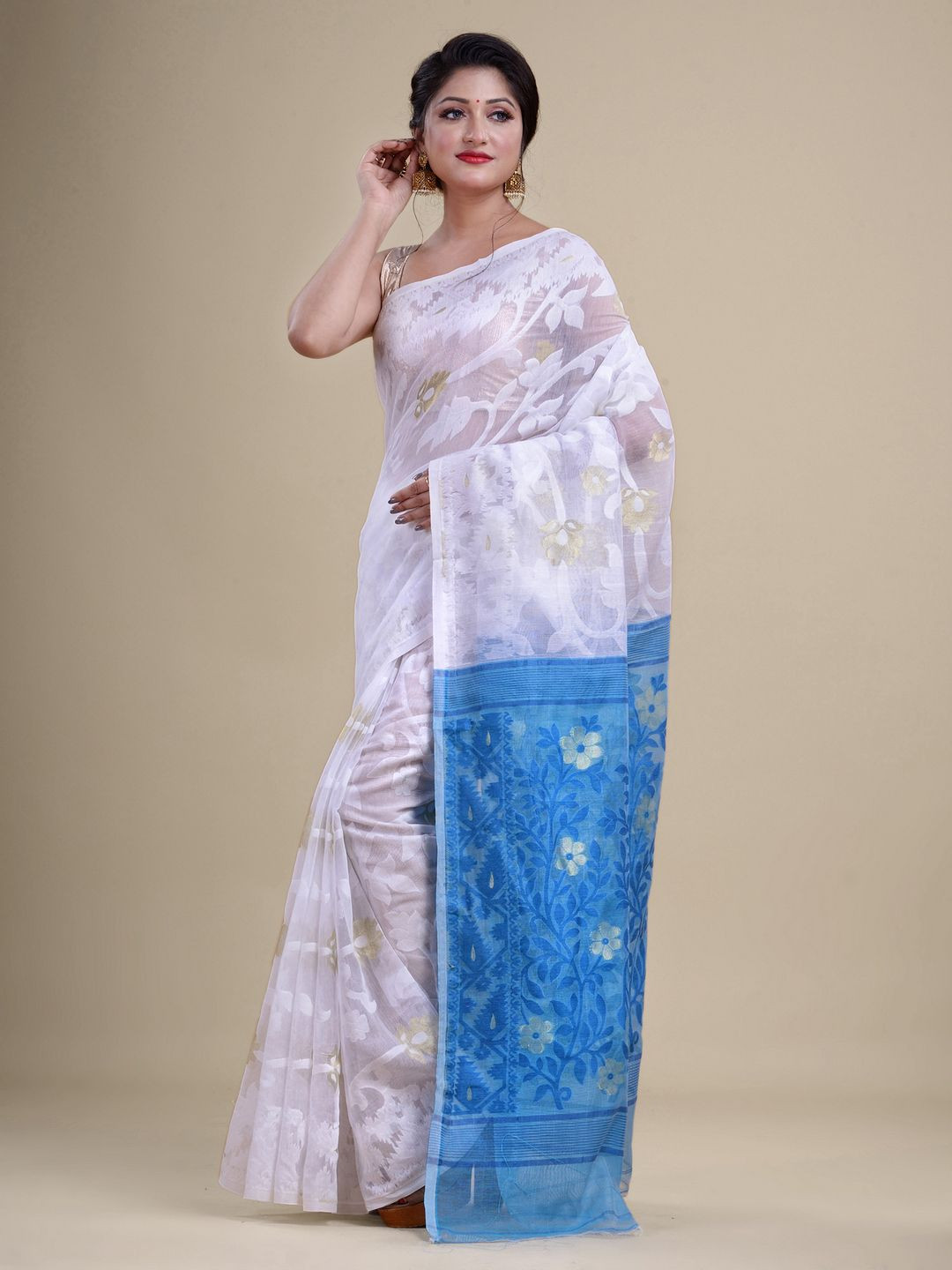 

Laa Calcutta White & Blue Woven Design Silk Cotton Jamdani Saree