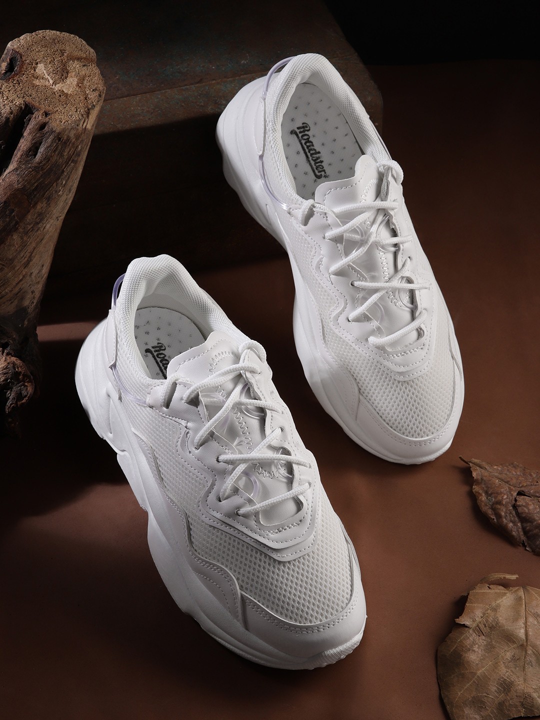 

Roadster Women Woven Design Sneakers, White