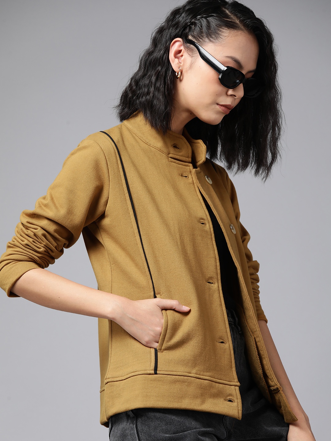 

The Roadster Lifestyle Co. Women Mustard Yellow Solid Tailored Jacket