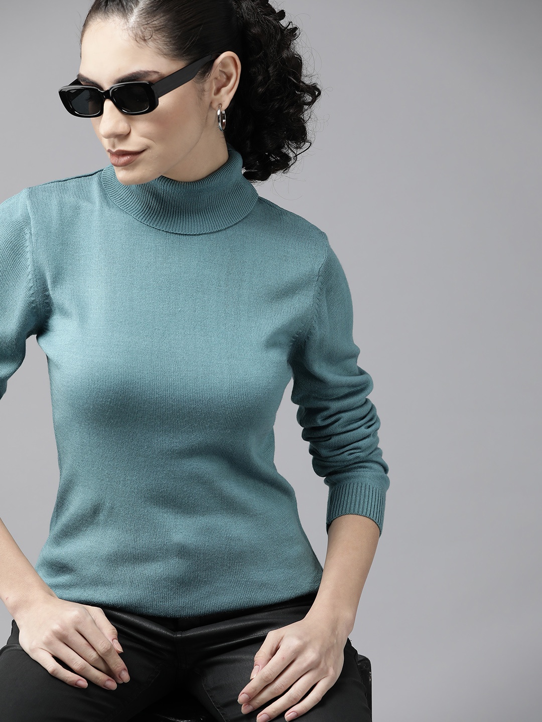 

Roadster Women Teal Green Solid Pullover