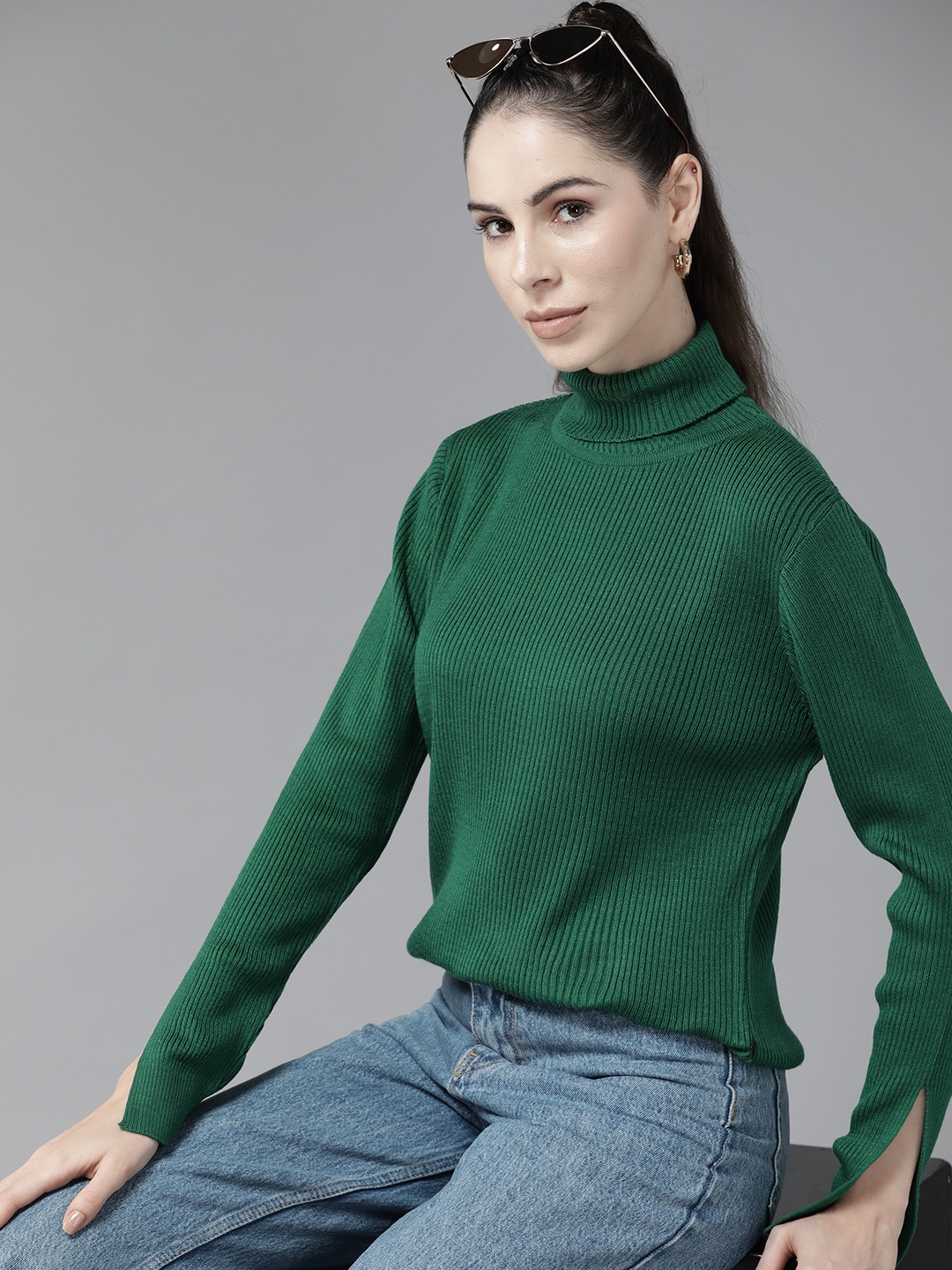 

Roadster Women Green Solid Pullover