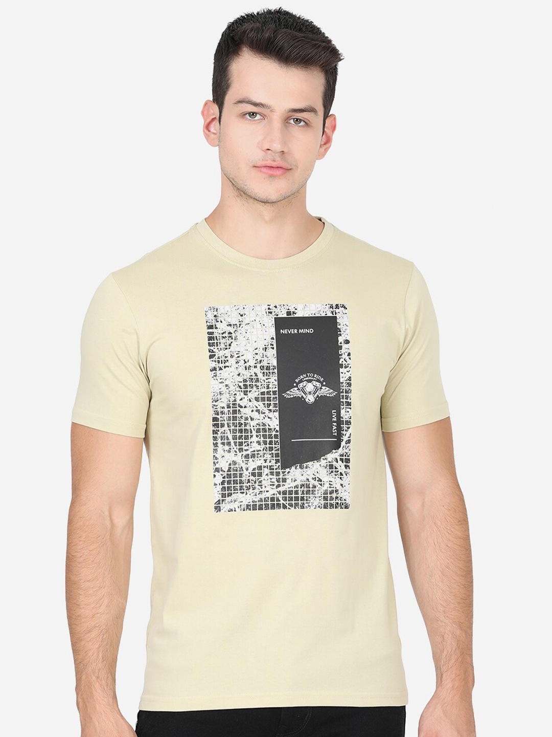 

Greenfibre Men Beige Printed Slim Fit T-shirt