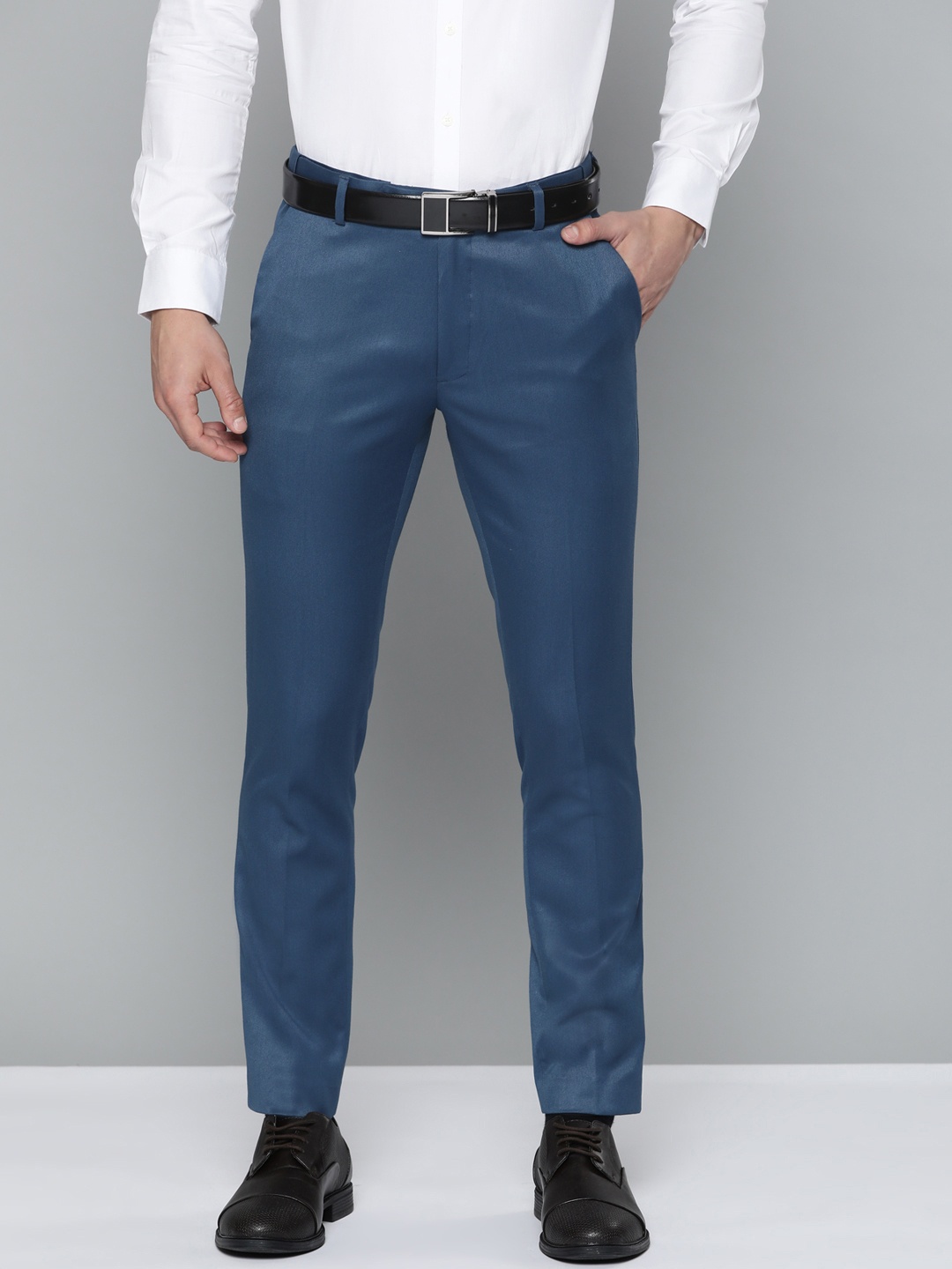 

DENNISON Men Blue Solid Smart Auto Fit Waist Formal Trousers