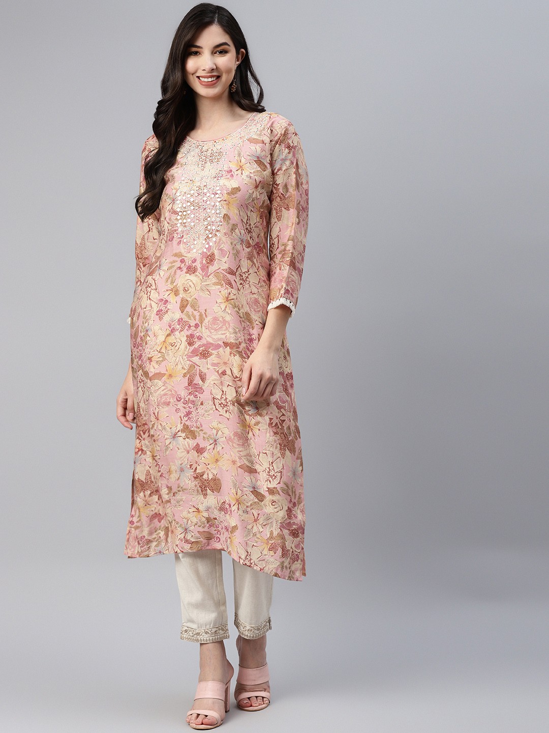 

Aarika Women Pink & Beige Ethnic Motifs Printed Kurta