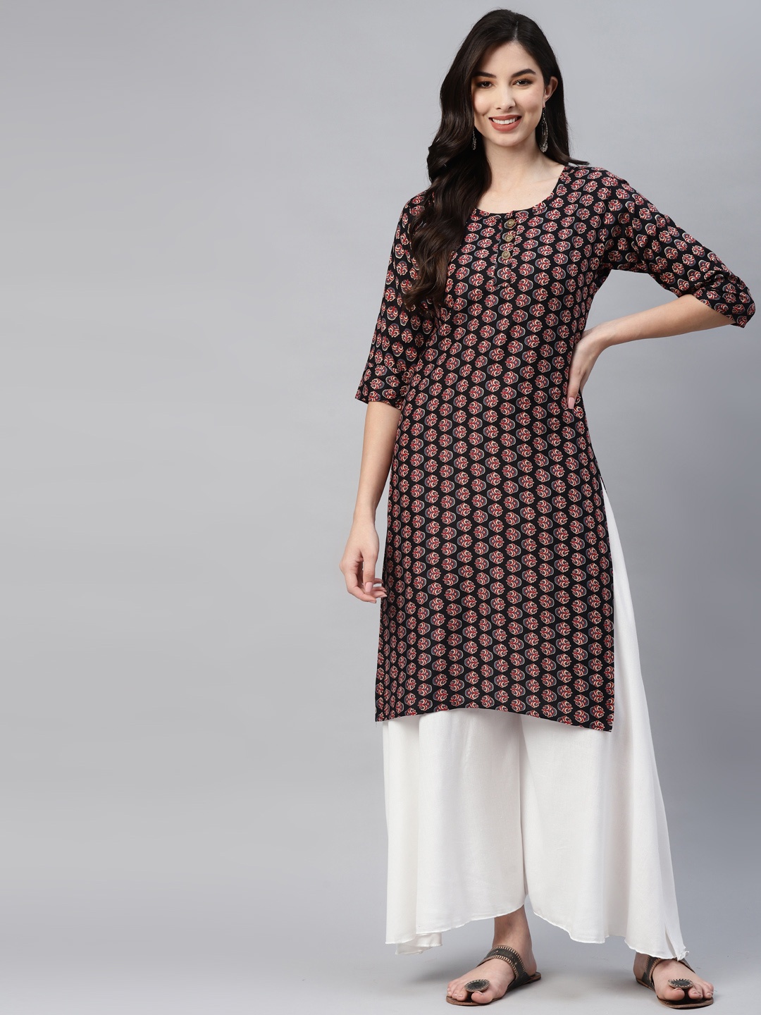 

Aarika Women Black & Red Ethnic Motifs Printed Kurta