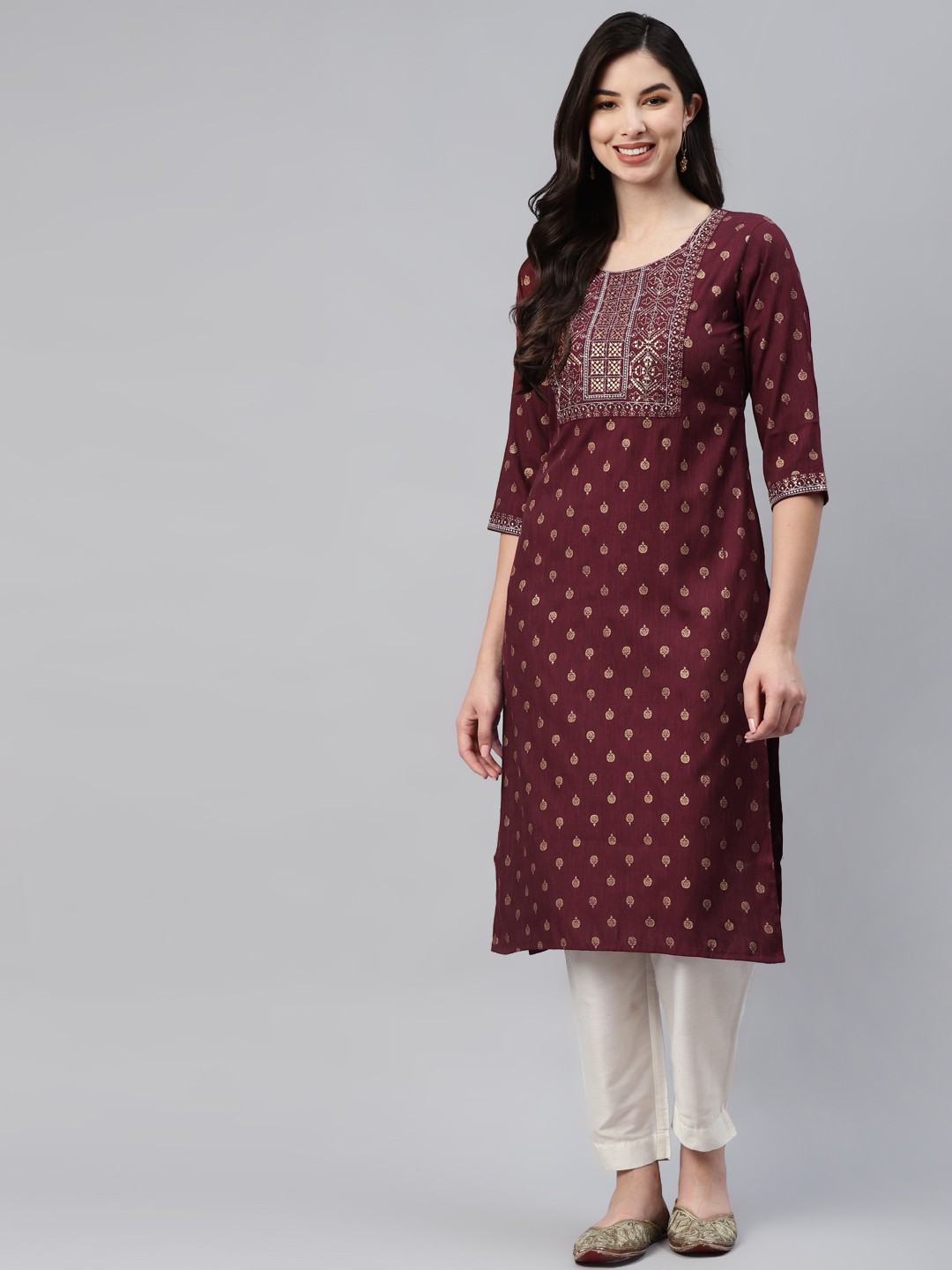 

Aarika Women Burgundy Ethnic Motifs Printed Kurta