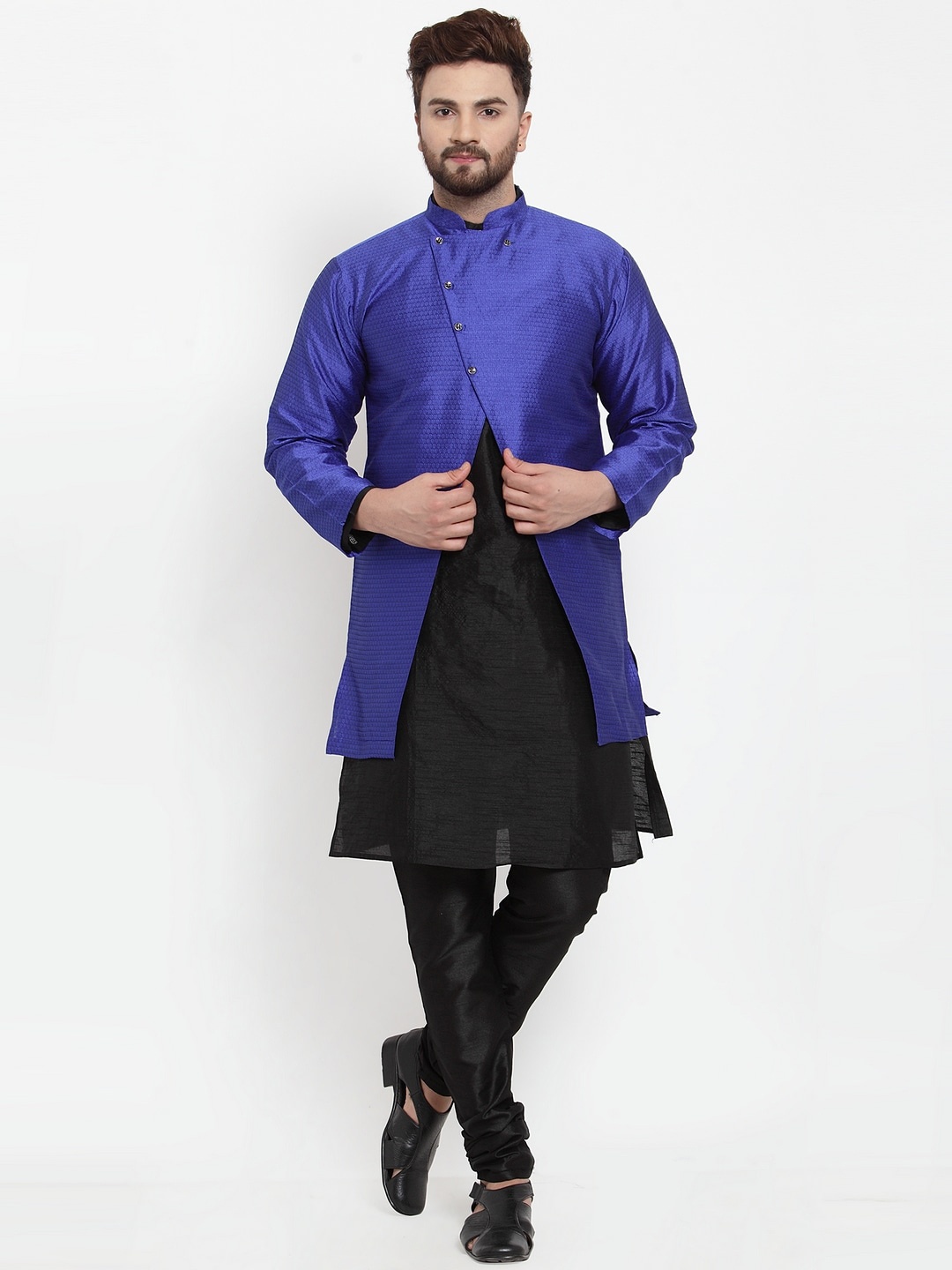 

Benstoke Men Black Dupion Silk Kurta with Pyjamas With Jacket Set