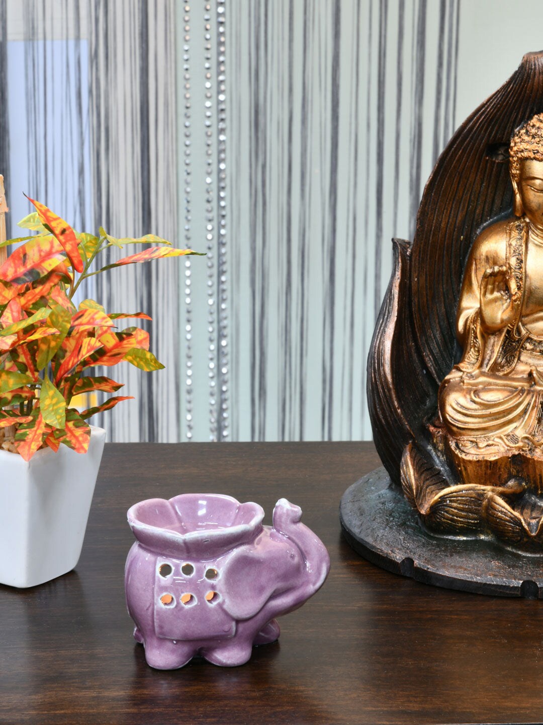 

Athome by Nilkamal Lavender Ceramic Burner Promo Elephant Diffuser