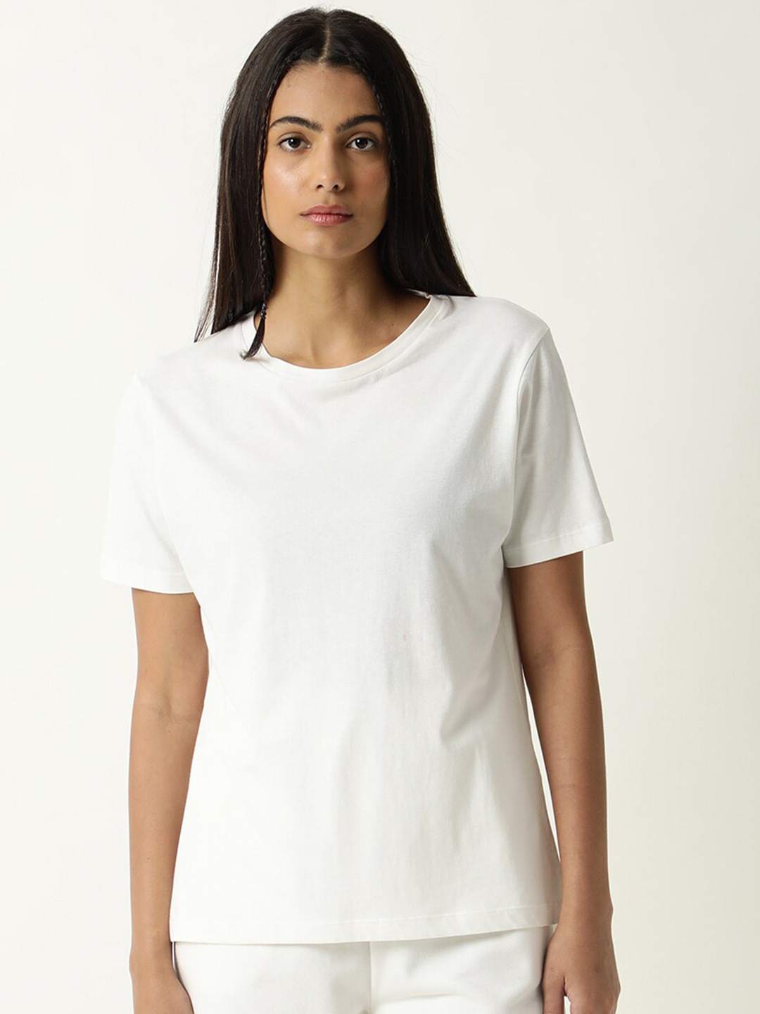 

ARTICALE Women Off White Drop-Shoulder Sleeves Pure Cotton Slim Fit T-shirt