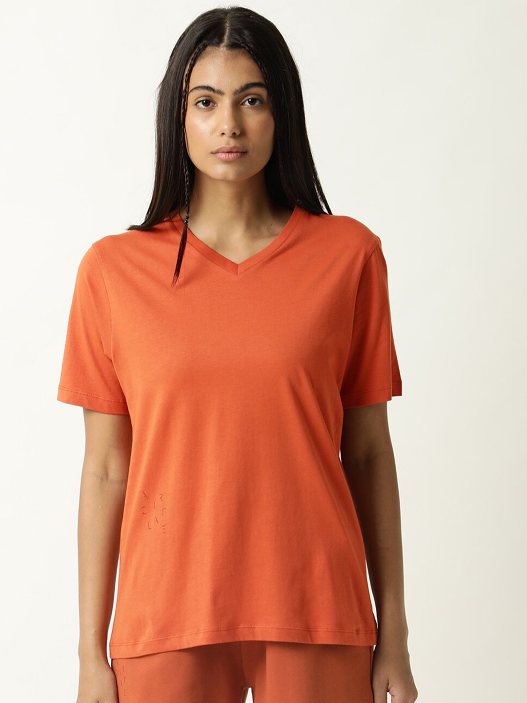 

ARTICALE Women Orange V-Neck Drop-Shoulder Sleeves Pure Cotton Slim Fit T-shirt