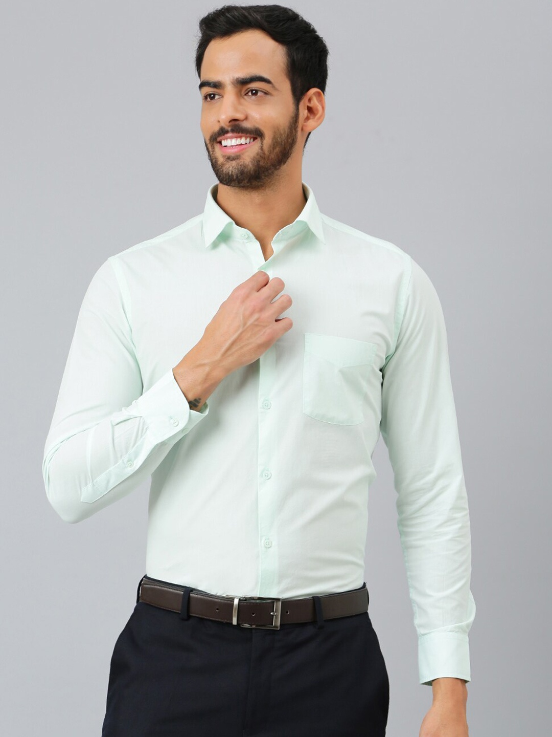 

Richlook Men Green Formal Shirt