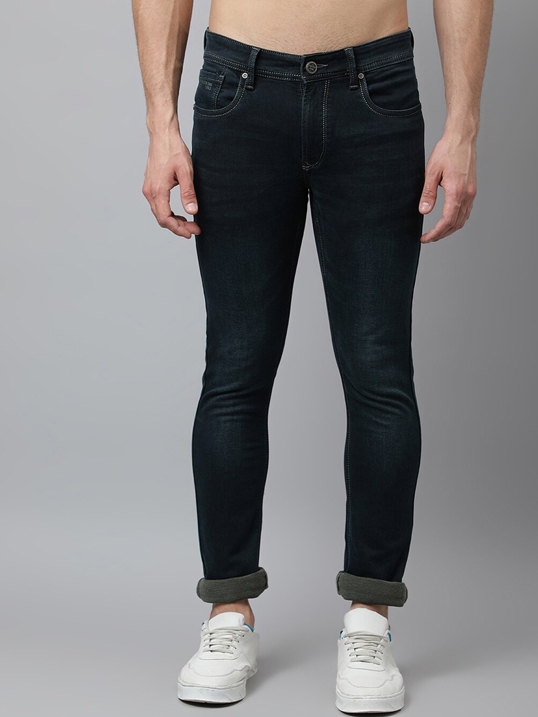 

Richlook Men Green Slim Fit Light Fade Stretchable Jeans