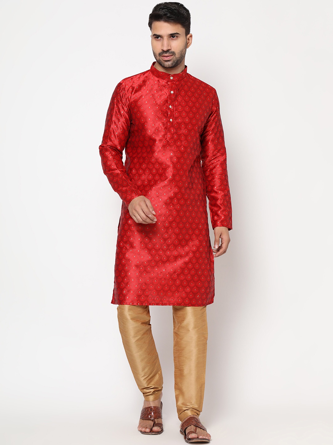 

PEONY SMART WORLD Men Red Kurta with Pyjama