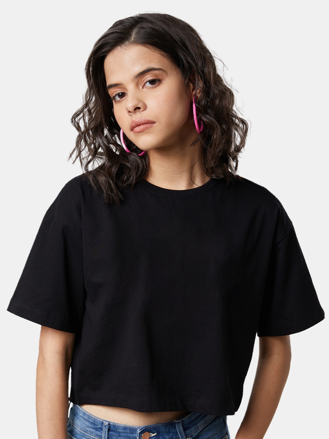 

The Souled Store Women Black Solid Round Neck Oversized Crop T-Shirt
