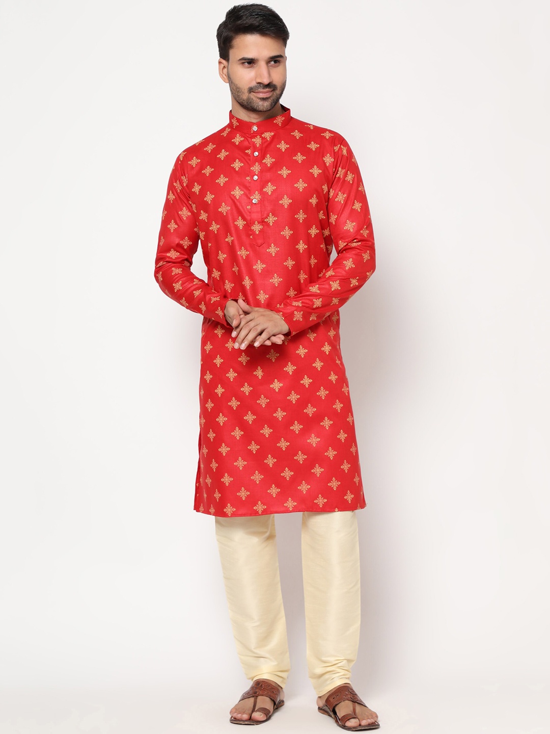 

RUDRAKSH Men Red Ethnic Motifs Printed Kurta with Pyjamas