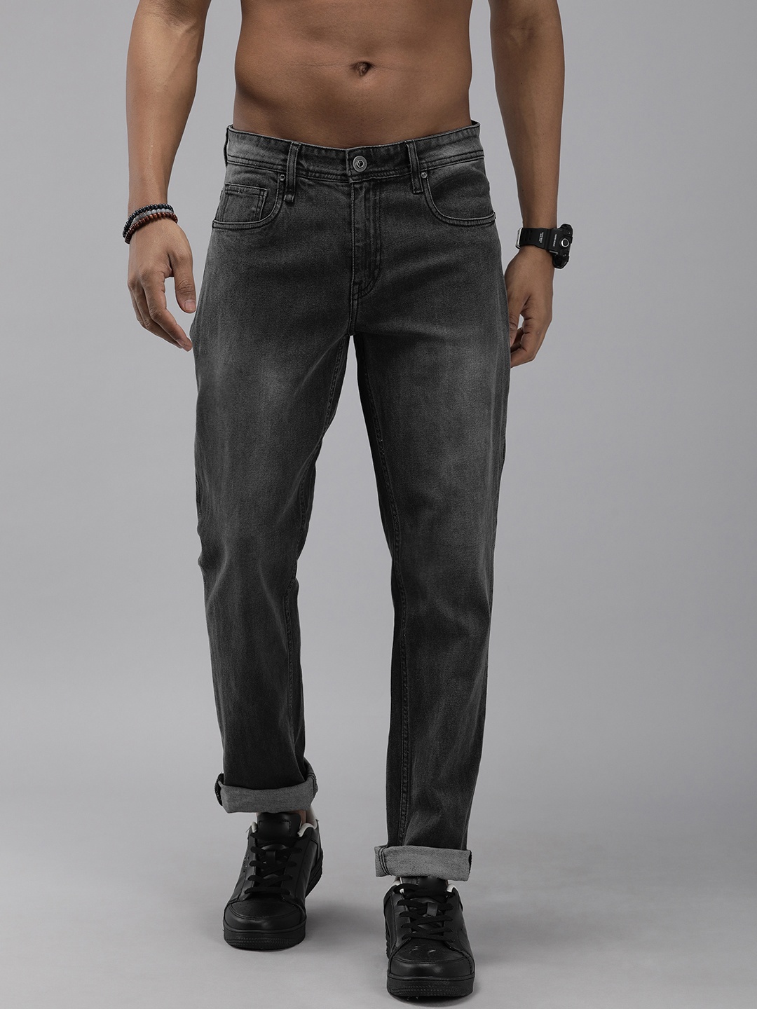 

Roadster Men Grey Regular Fit Heavy Fade Mid-Rise Clean Look Stretchable Jeans