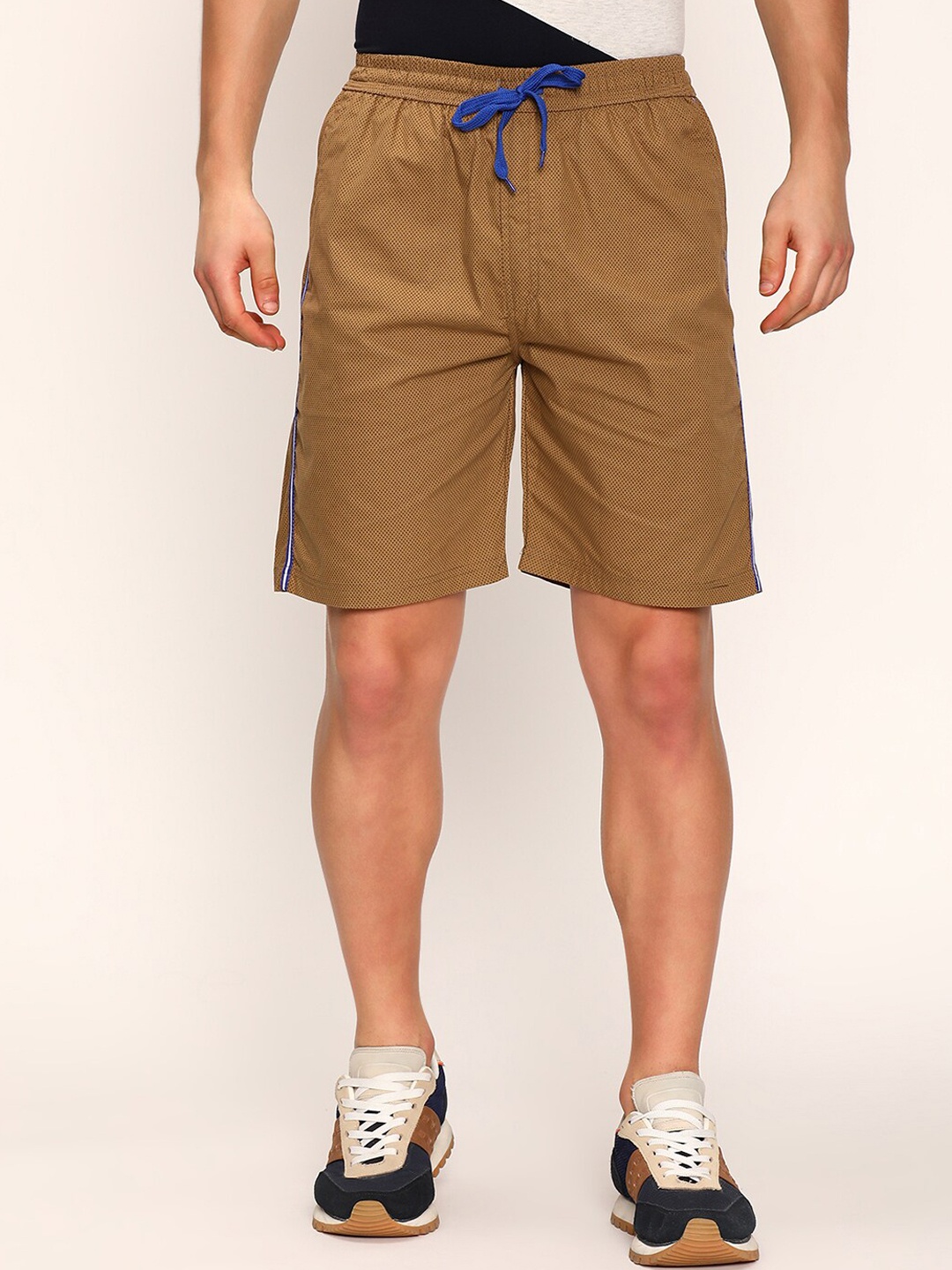 

V2 Value & Variety Men Brown Shorts