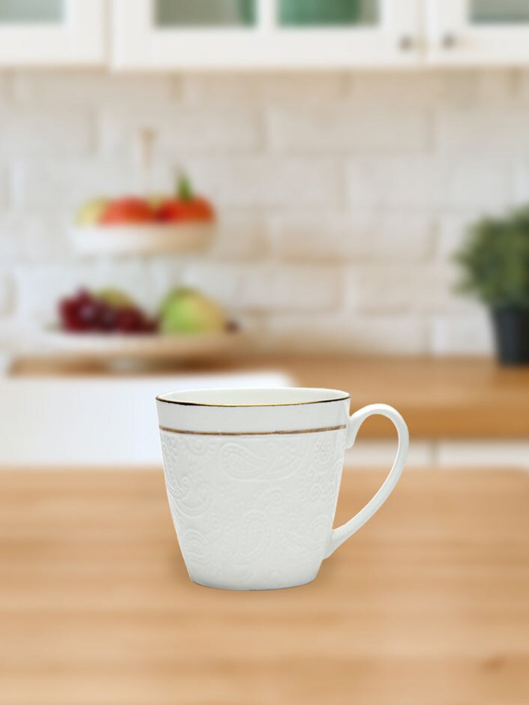

Athome by Nilkamal White & Gold-Toned Geometric Printed Ceramic Glossy Cup
