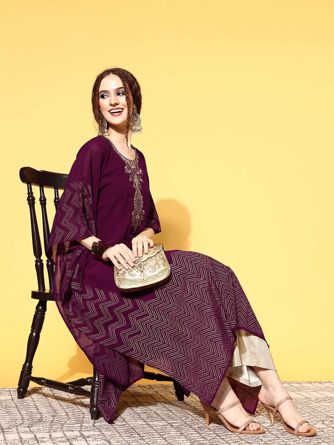 

ZOLA Women Charming Maroon Georgette New Age Kaftan Kurta