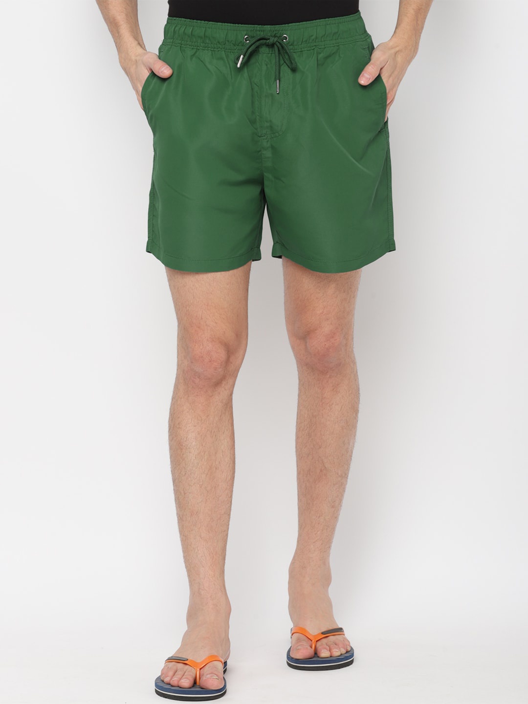 

FOREVER 21 Men Green Solid Swim Bottoms