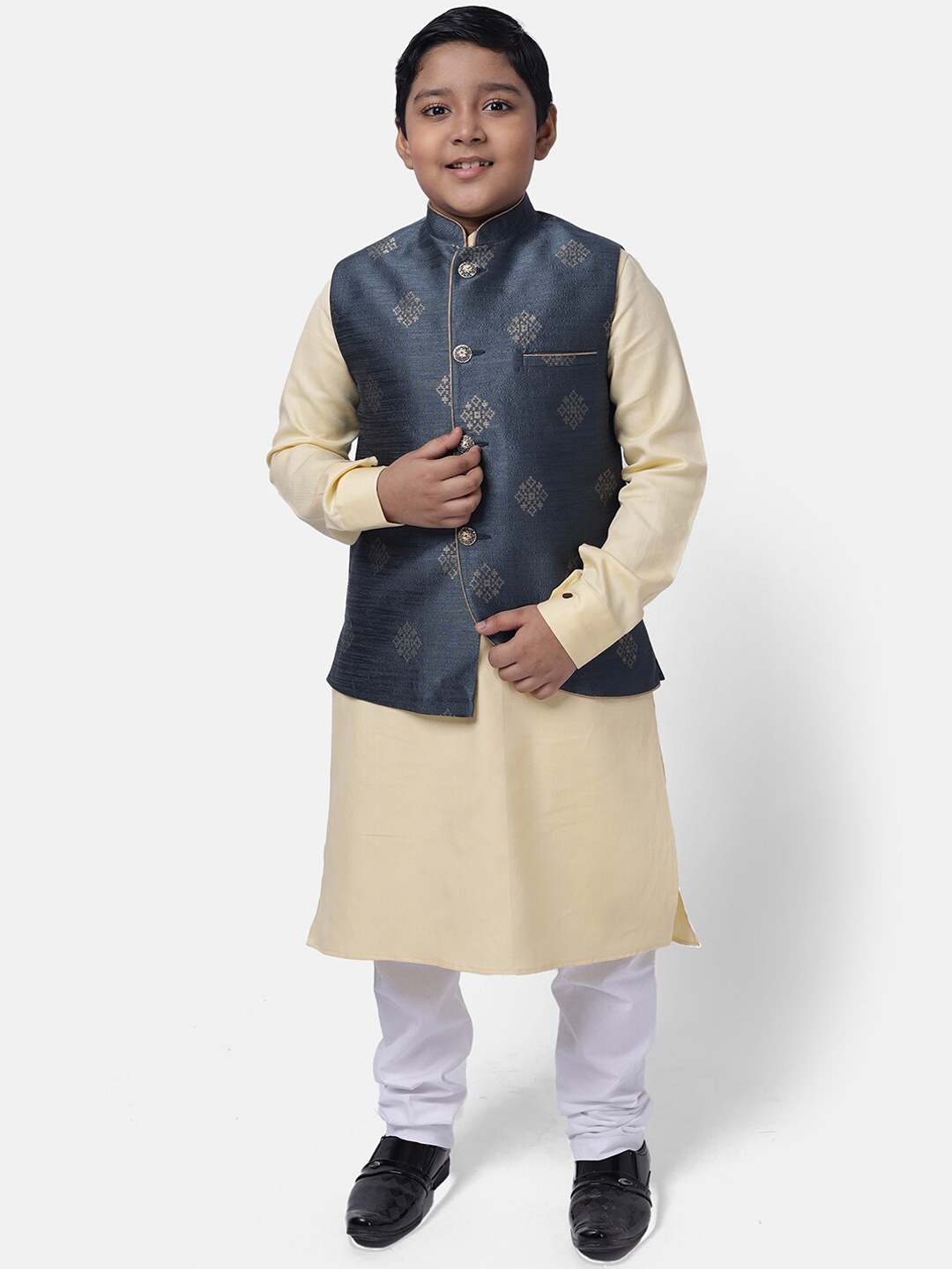

NAMASKAR Kids Boys Cream-Coloured Pure Cotton Kurta with Churidar Nehru Jacket