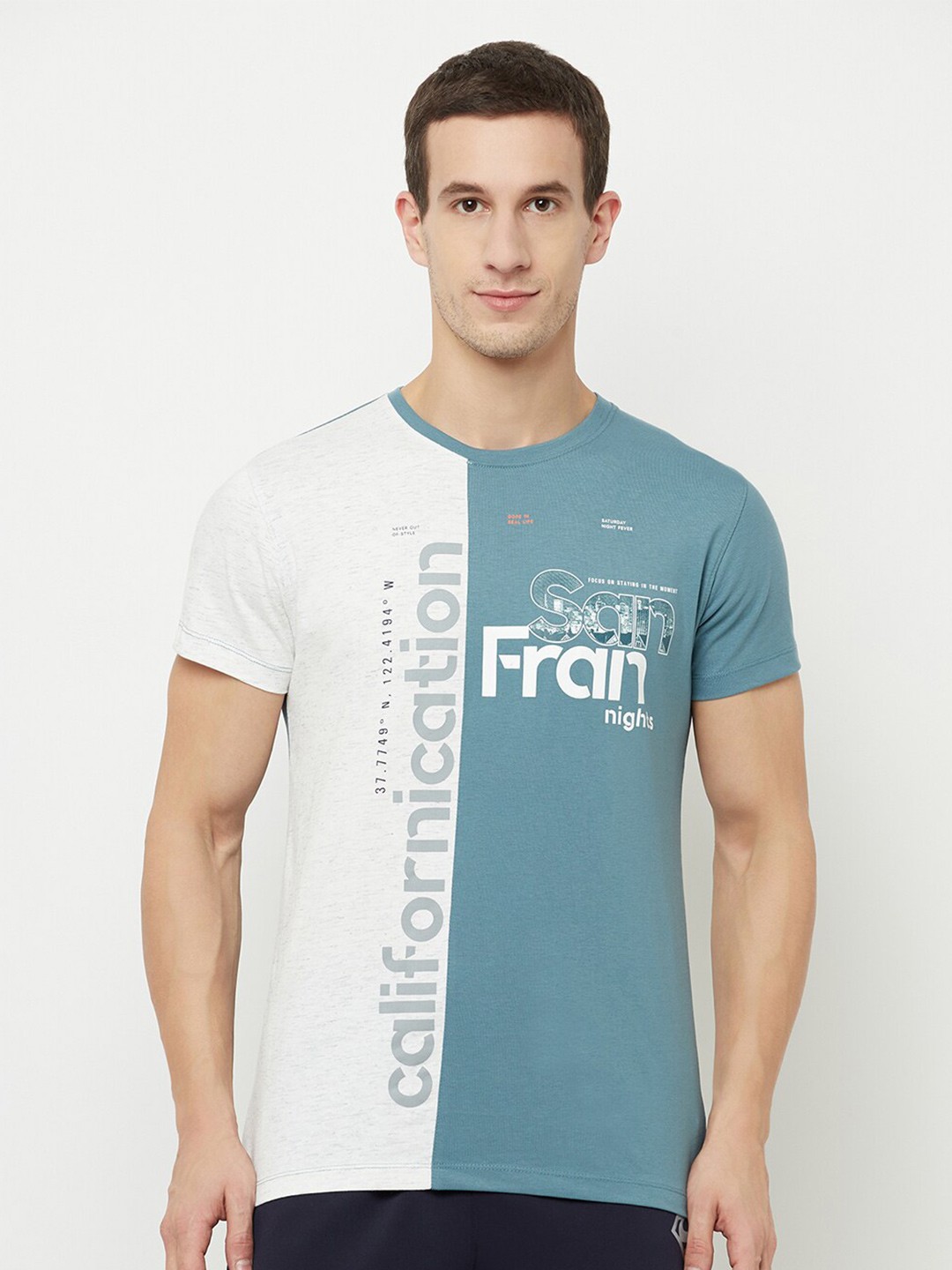 

Octave Men Blue Typography Printed Applique T-shirt