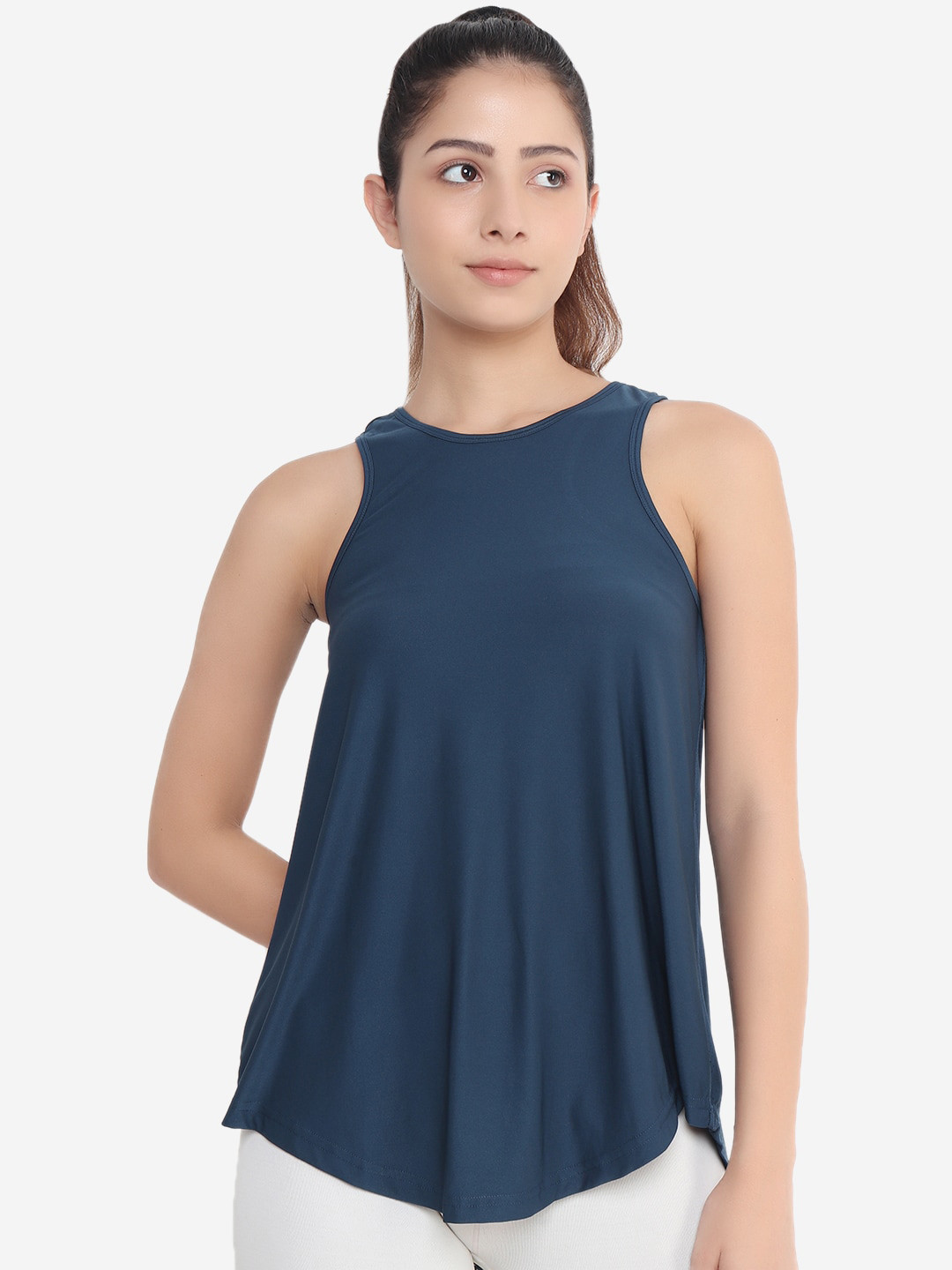 

VEGA Women Blue Solid Tank Top