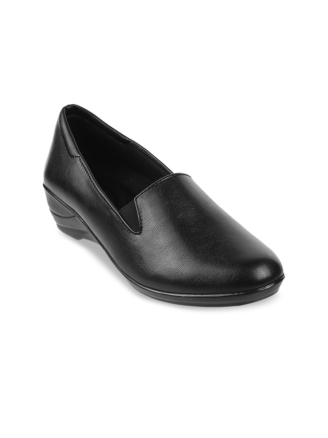 

WALKWAY by Metro Black Fashion