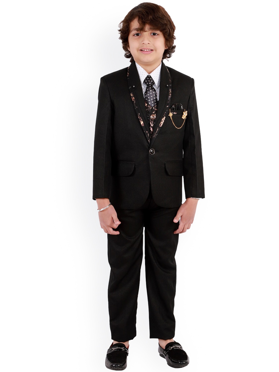 

FOURFOLDS Boys Black Solid 5-Piece Single-Breasted Partywear Suit