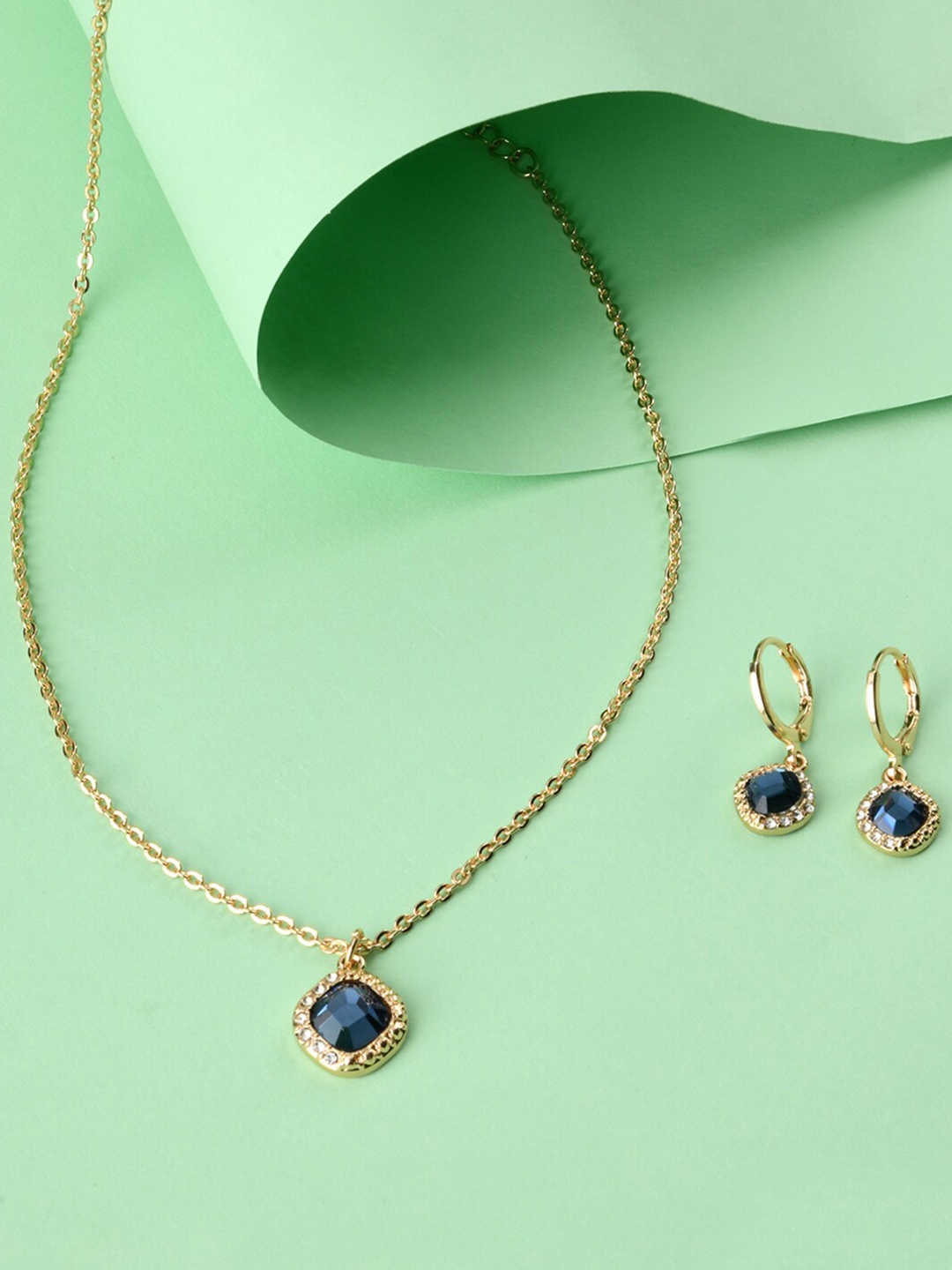 

Accessorize Women Gold-Toned Necklace & Earrings Set, Blue