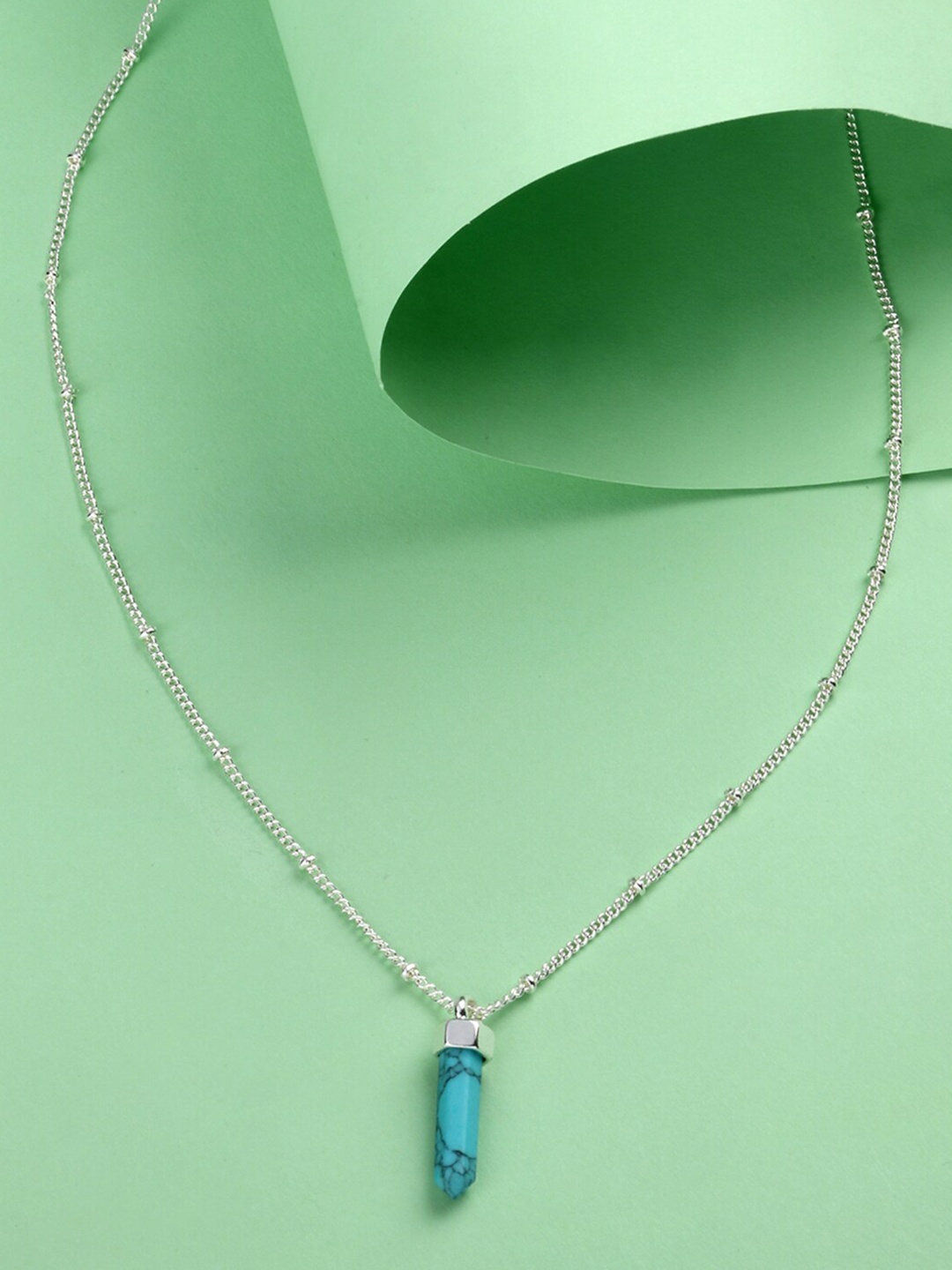 

Accessorize London Women Blue & Silver-Toned Minimal Necklace