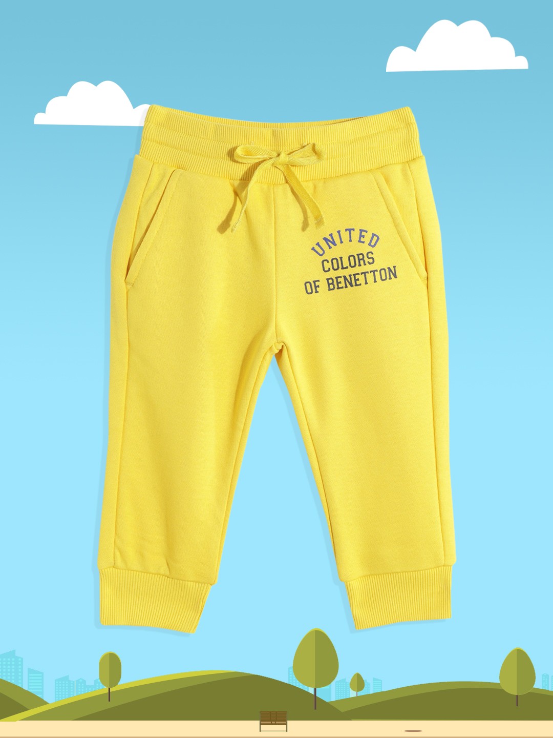 

United Colors of Benetton Boys Yellow Solid Joggers