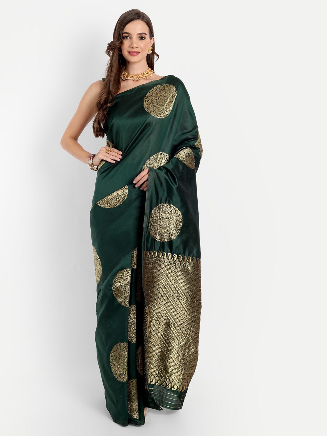 

ASPORA Green & Gold-Toned Woven Design Zari Silk Blend Banarasi Saree