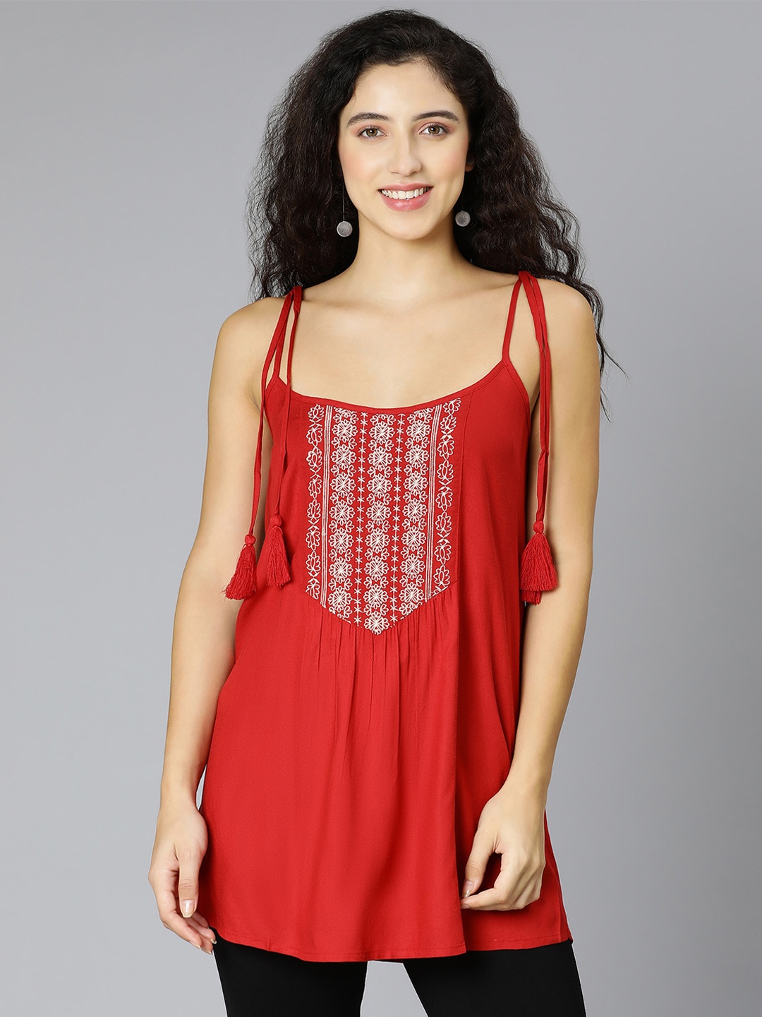 

Oxolloxo Red & White Viscose Rayon Embroidered Tunic