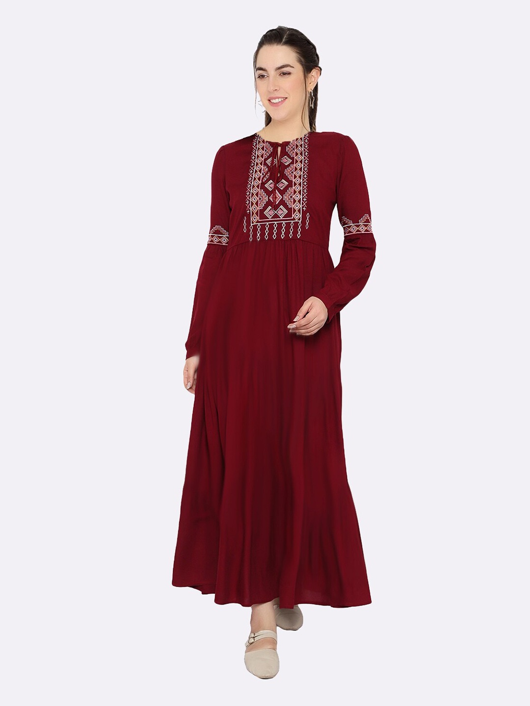 

shashvi Maroon & Maroon Geometric Embroidered Thread Work Thread Work Anarkali Kurti