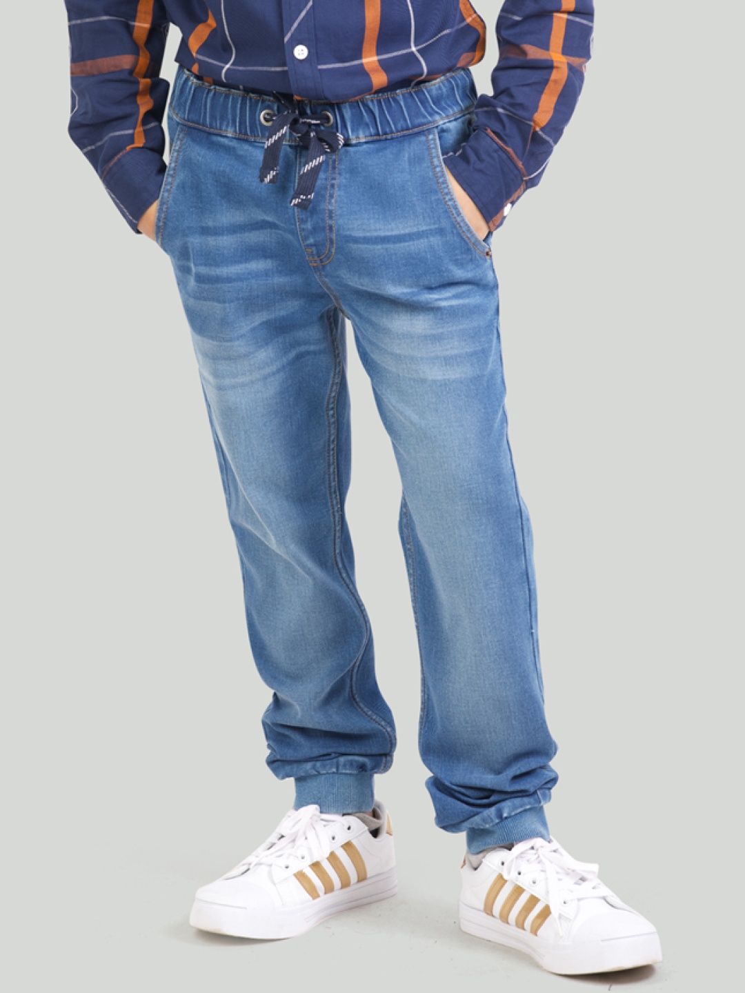 

Zalio Boys Blue Light Fade Jeans