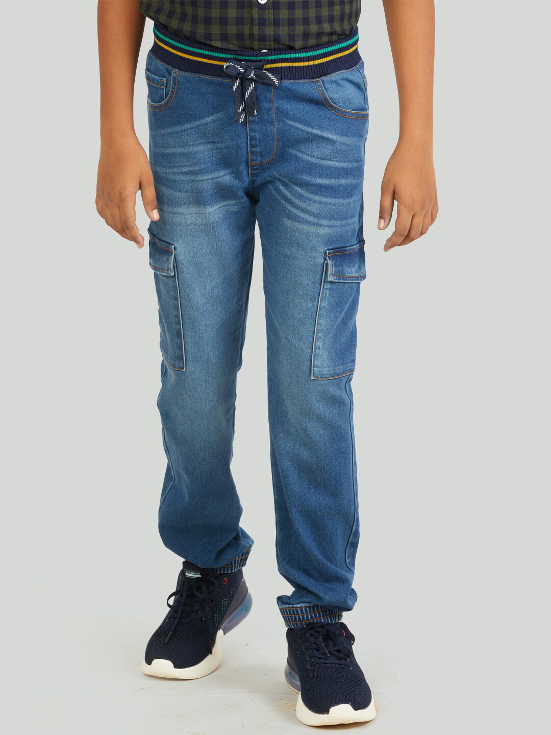 

Zalio Boys Blue Jogger Heavy Fade Pure Cotton Jeans