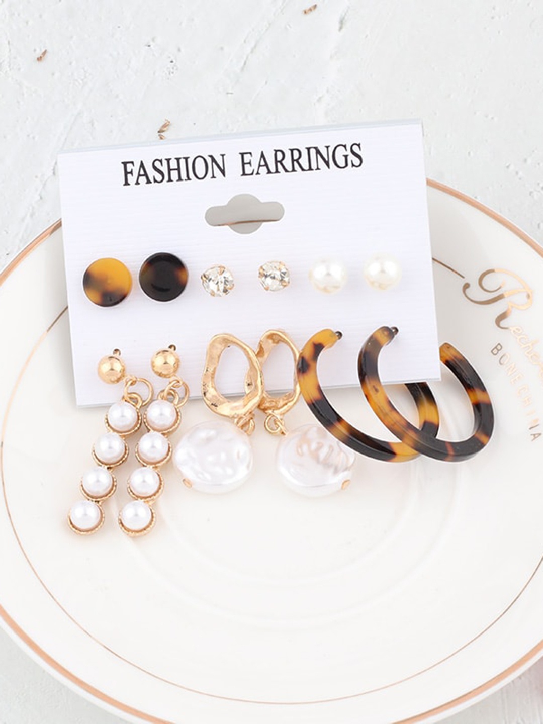

ANNA CREATIONS Gold-Toned Contemporary Studs Earrings