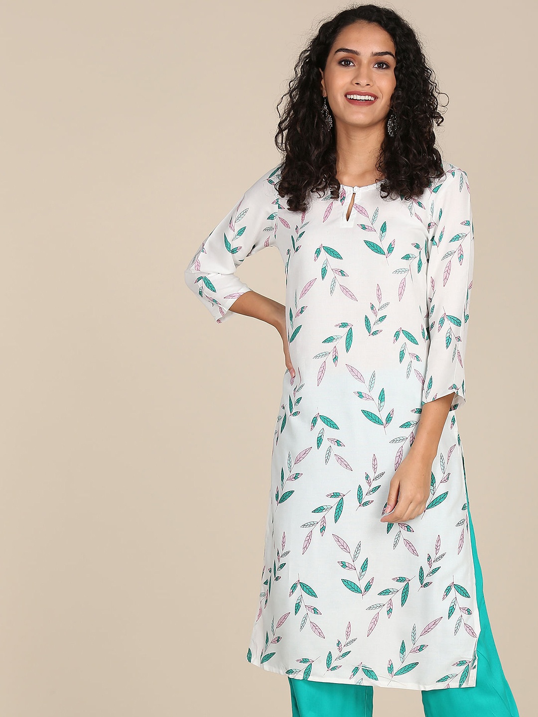 

Karigari Women White Printed Keyhole Neck Thread Work Kurta