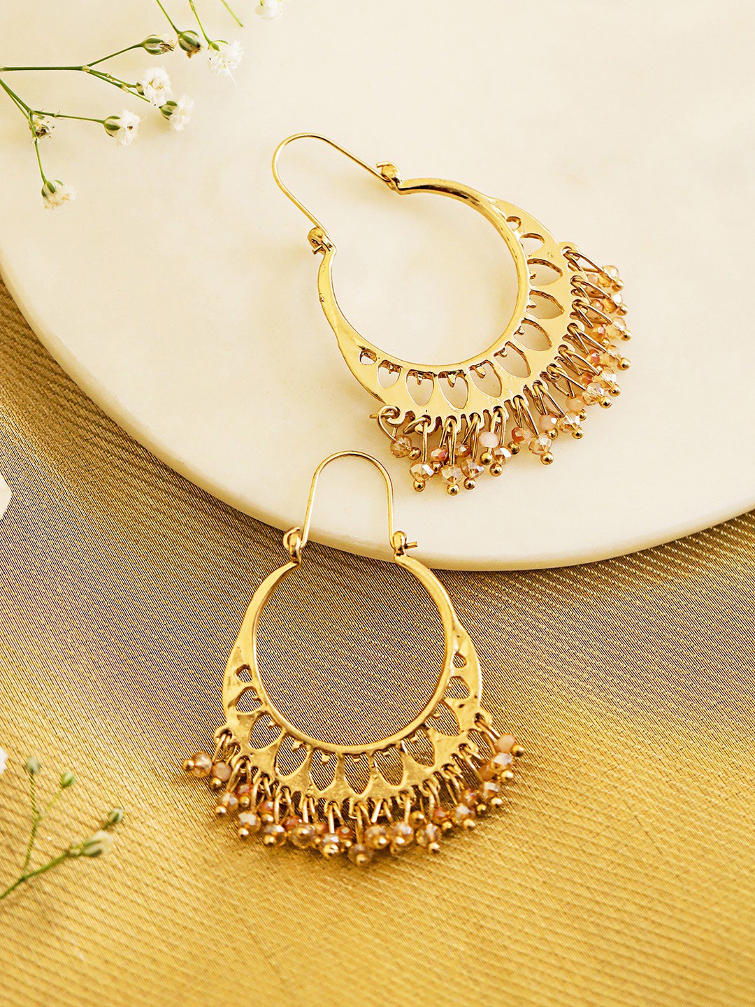 

W Beige Crescent Shaped Hoop Earrings