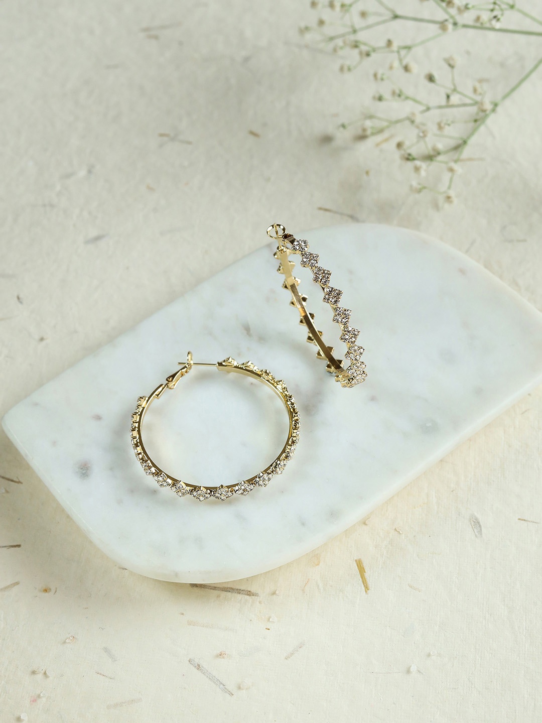 

W White Circular Hoop Earrings