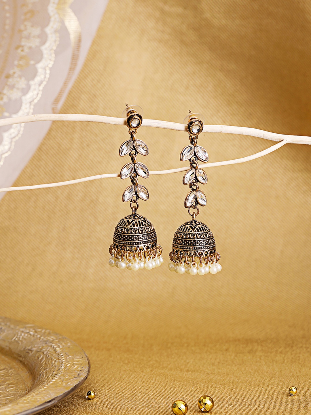 

W White Dome Shaped Jhumkas Earrings