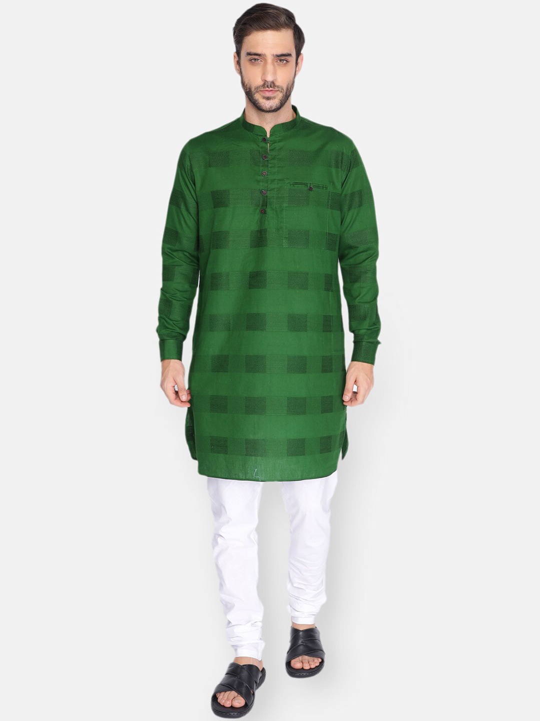 

NAMASKAR Men Green Cotton Self Design Kurta with Churidar