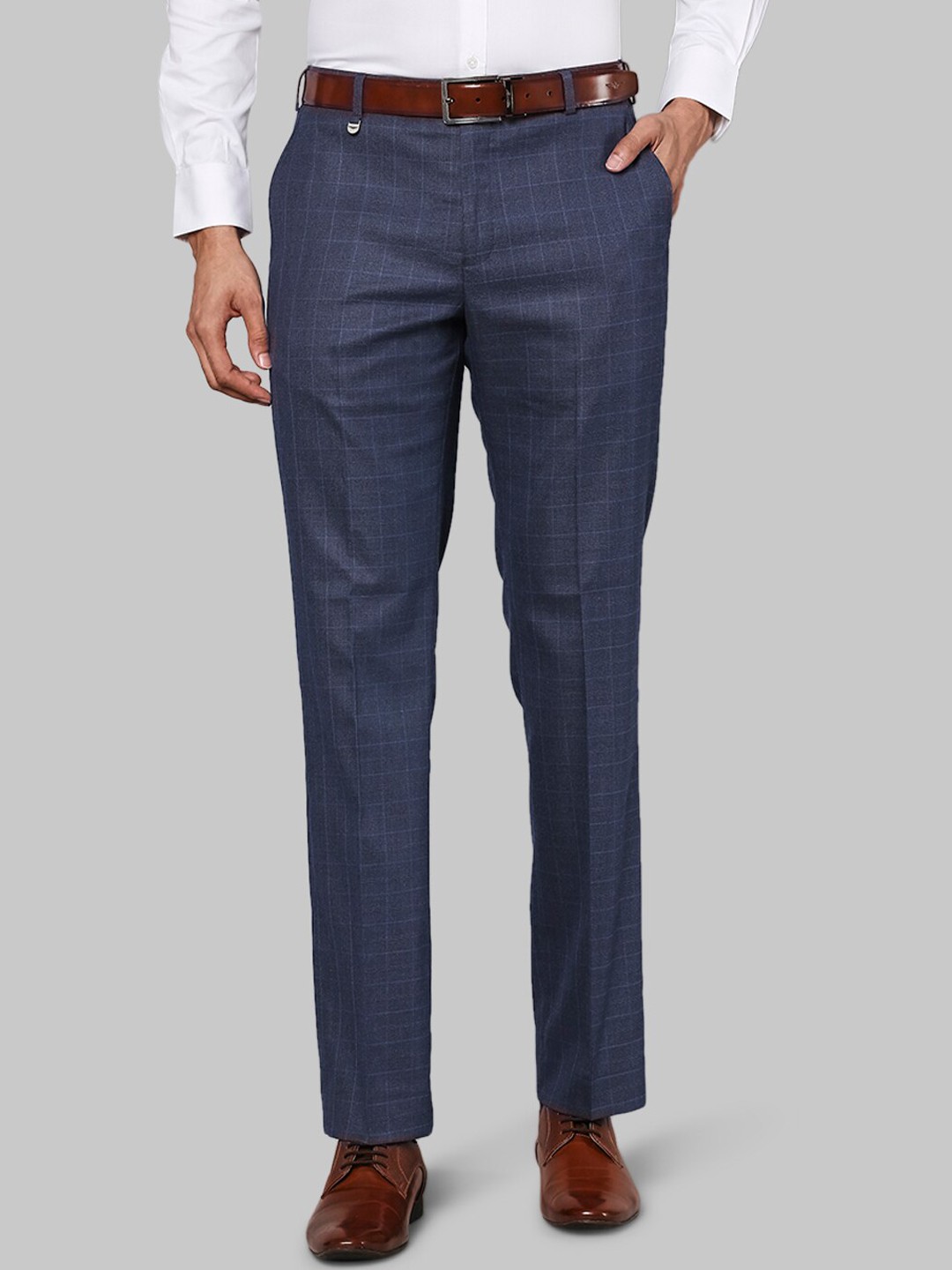 

Park Avenue Men Blue Checked Trousers