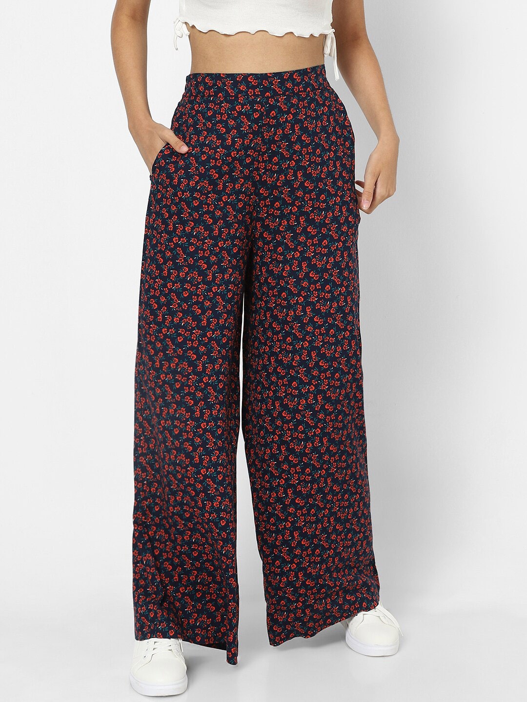 

VASTRADO Women Navy Blue & Red Floral Printed Palazzos