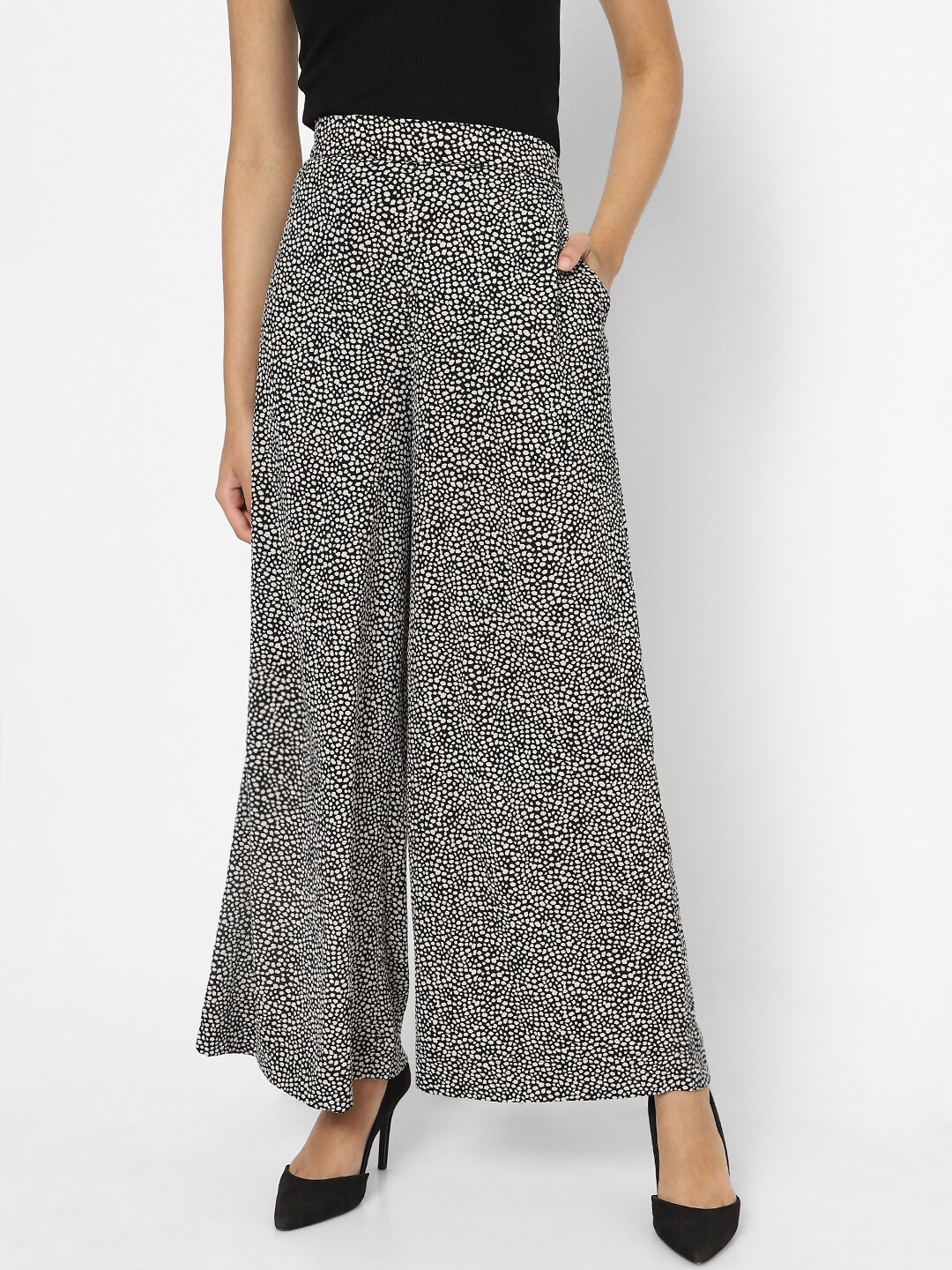 

VASTRADO Women Black & White Printed Palazzos