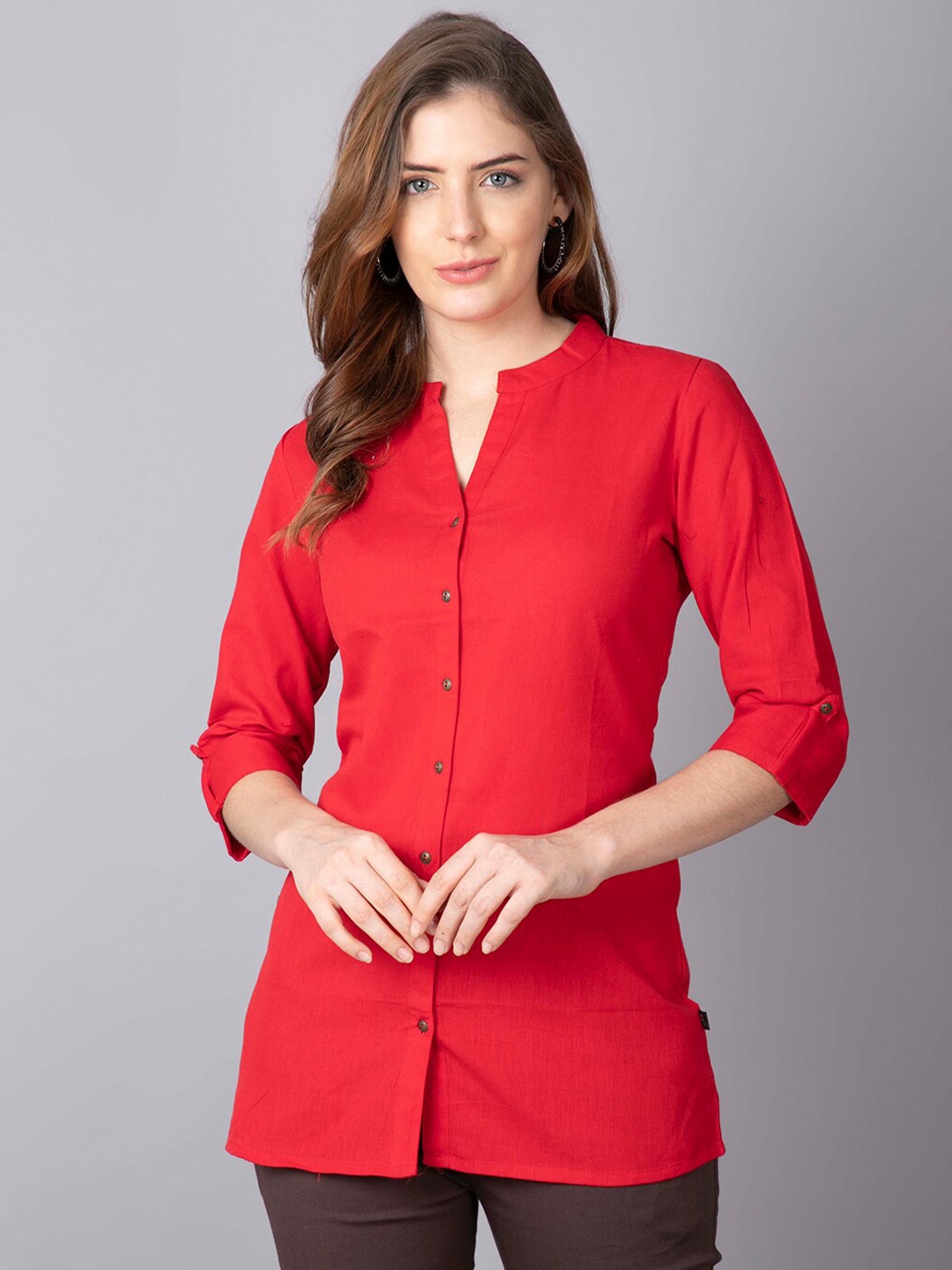 

Pistaa Red Kurti