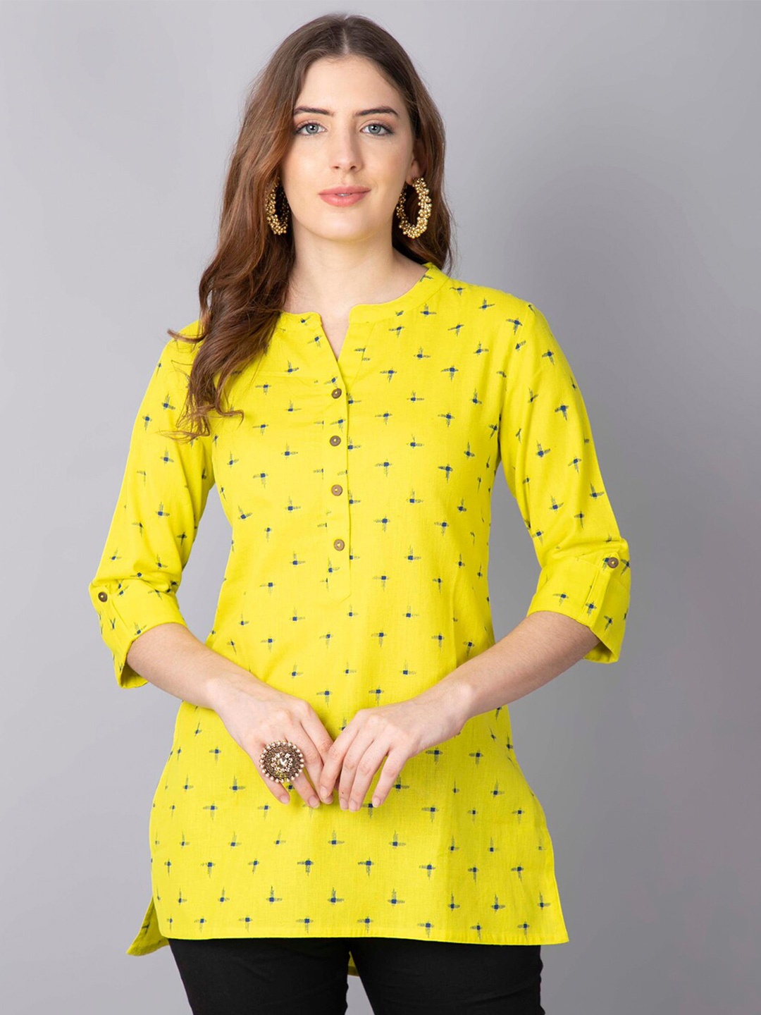 

Pistaa Lime Green & Blue Geometric Printed Kurti