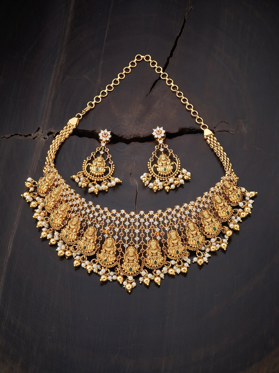 

Kushal's Fashion Jewellery Red & Green Gold-Plated Necklace