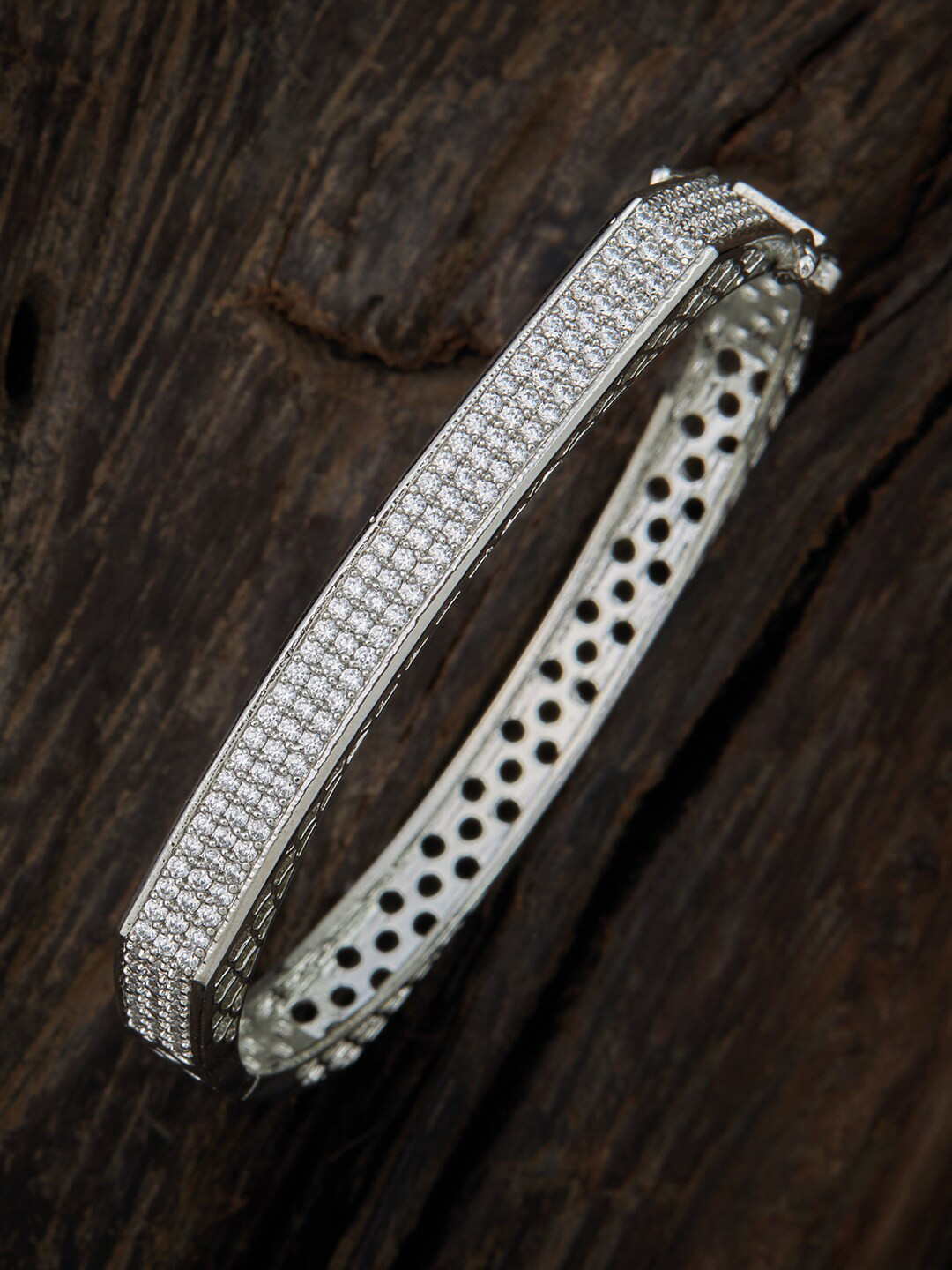 

Kushal's Fashion Jewellery Women White Cubic Zirconia Gold-Plated Kada Bracelet